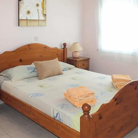 Villa Coral Bee - Walking Distance To Coral Bay